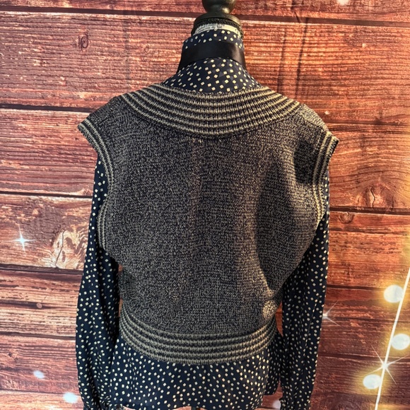 Vintage Mary Ann Restivo blouse & vest combo. Size 8 and Medium. - Picture 4 of 11